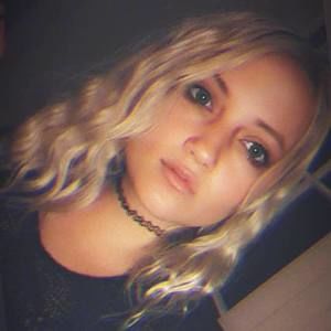 Meet your Posher, Makayla